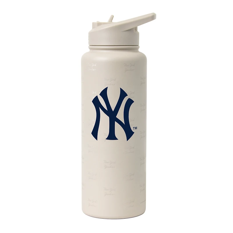 Bouteille isotherme Logo Brands New York Yankees Sand Ghost Quencher de 1 litre (34 oz).