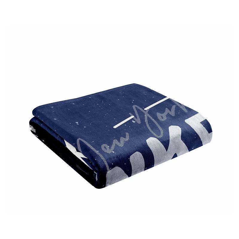 Logo Brands New York Yankees 60" x 70" Plush Throw Blanket
