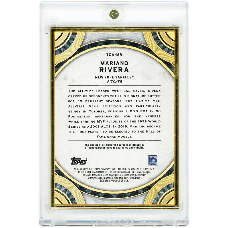 Mariano Rivera New York Yankees Autographed 2022 Topps Transcendent Emerald #TCA-MR #13/15 Card