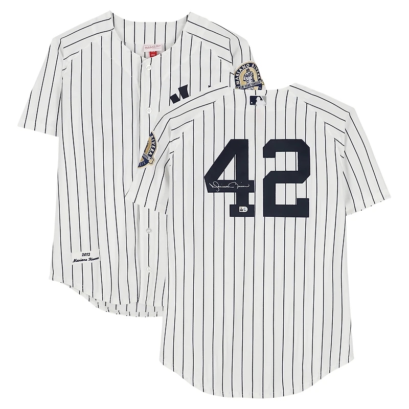 Maillot authentique Mitchell & Ness blanc autographié par Mariano Rivera des Yankees de New York (2013)