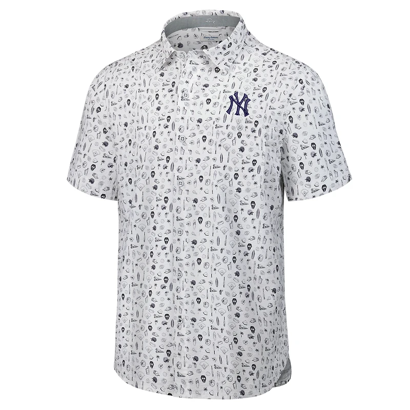 Men's Tommy Bahama Gray New York Yankees Nova Wave Riptide Rally Camp Button-Up Short Sleeve Shirt