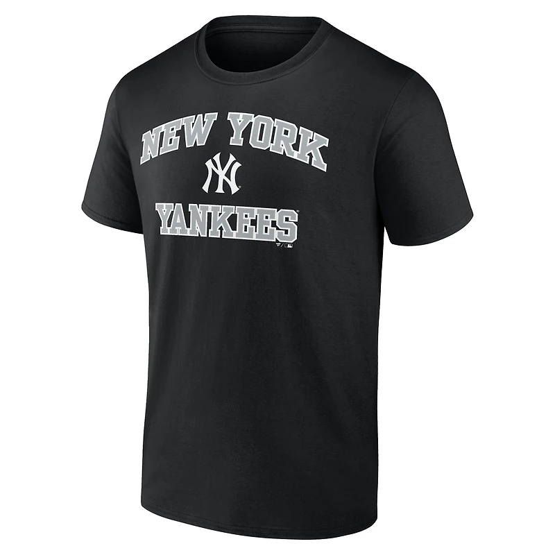 Men's  Black New York Yankees Heart & Soul T-Shirt