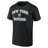 Men's  Black New York Yankees Heart & Soul T-Shirt