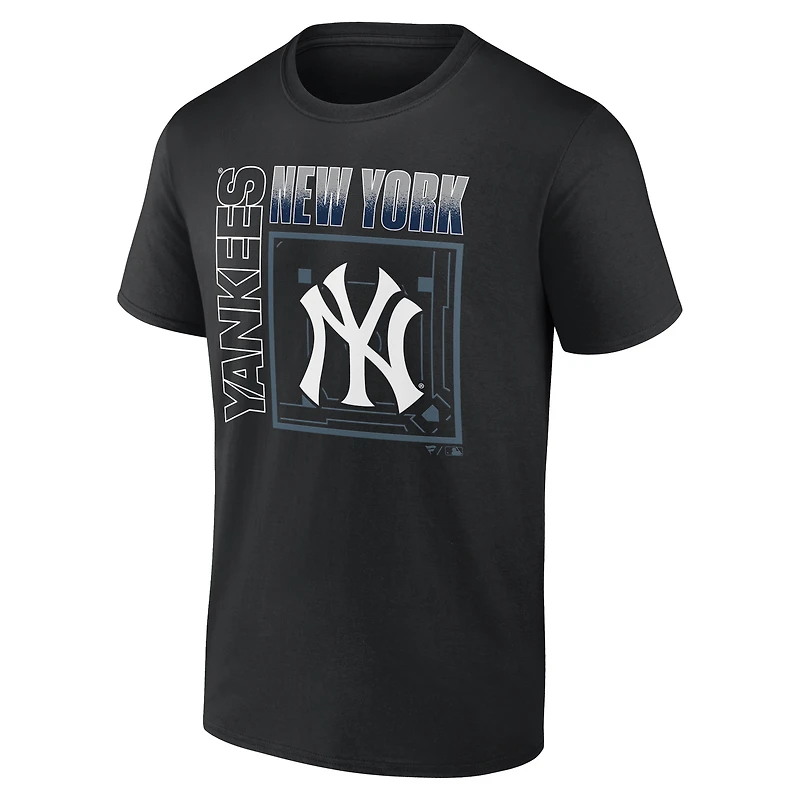 Men's Black New York Yankees Home Field Pop Personalized Name & Number T-Shirt