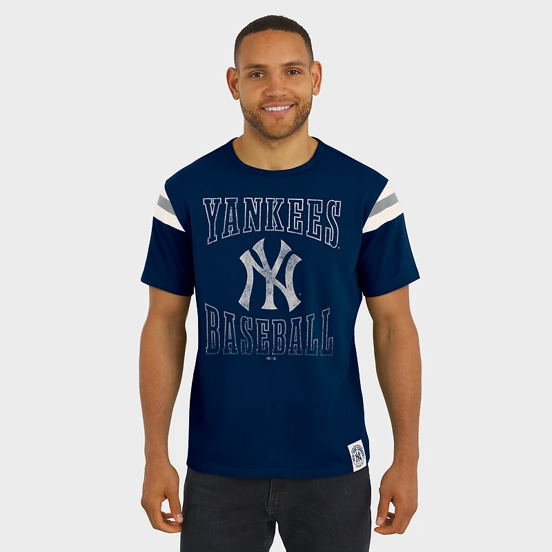 Men's Darius Rucker Collection by Fanatics Navy New York Yankees Distressed Sleeve Stripe T-Shirt