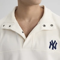 Pull à col montant emblématique des Yankees de New York, couleur Bisque, pour homme Fanatics