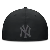 Men's Fanatics Black New York Yankees Overpower Flex Hat