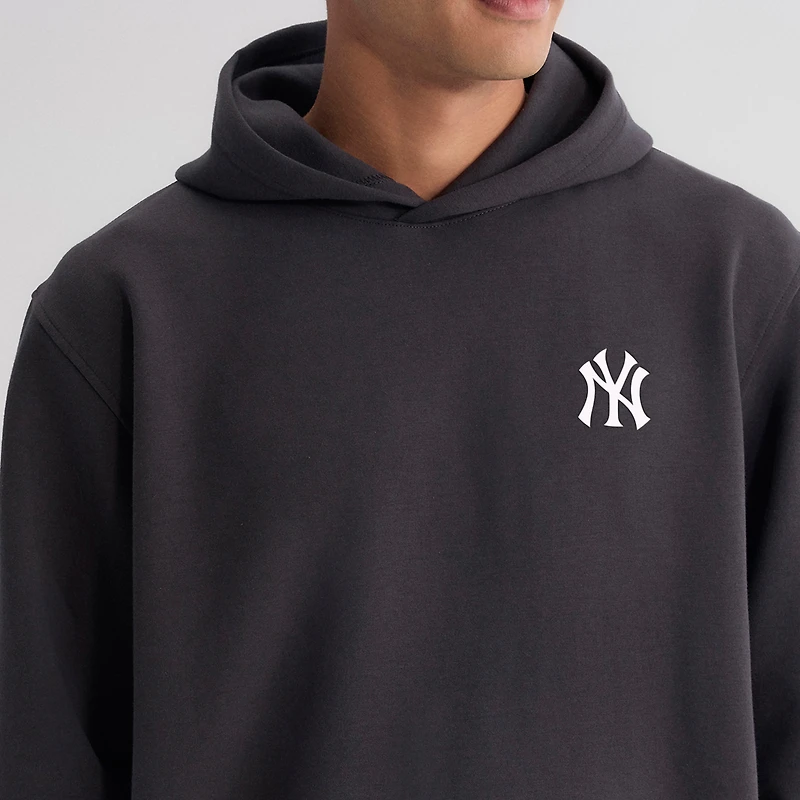 Sweat à capuche Fanatics pour homme, couleur anthracite, New York Yankees Clutch, en mélange de trois matières.
