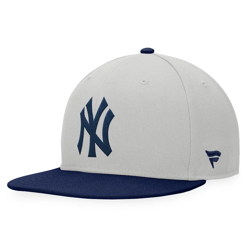 Men's Fanatics Gray/Navy New York Yankees Glory Days Two-Tone Snapback Hat