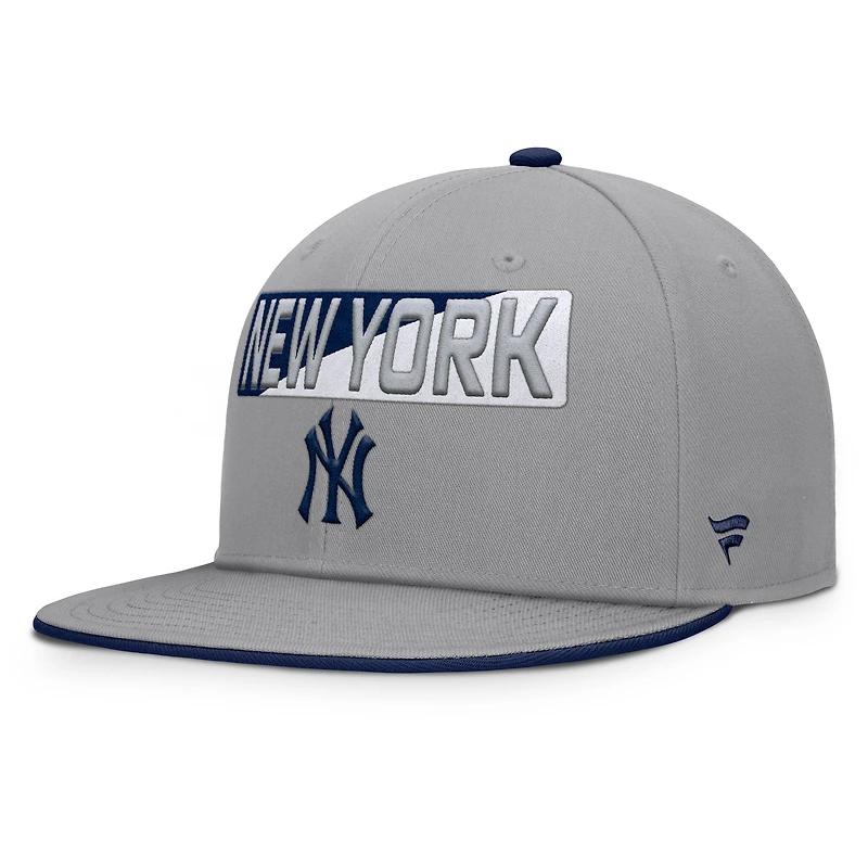 Men's Fanatics Gray New York Yankees Punchout Snapback Hat