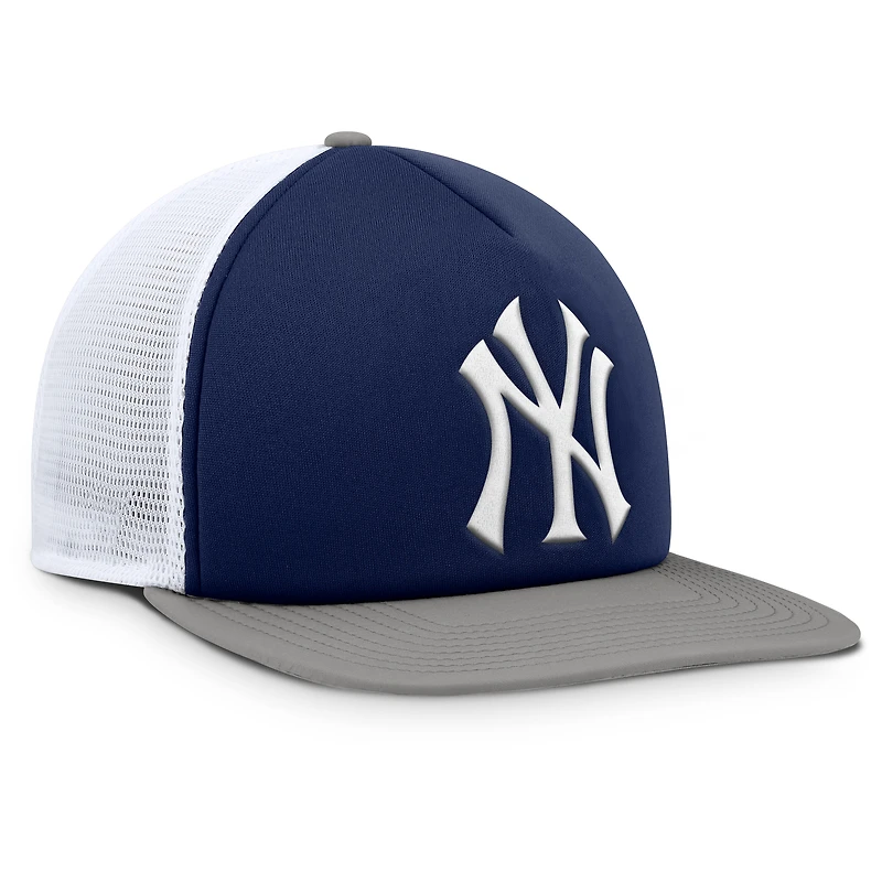 Men's Fanatics Navy/White New York Yankees Fundamental Foam Front Snapback Hat