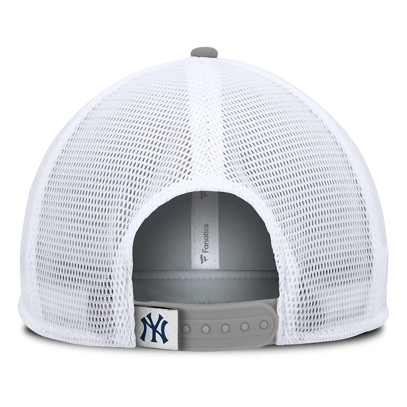Men's Fanatics Navy/White New York Yankees Fundamental Foam Front Snapback Hat