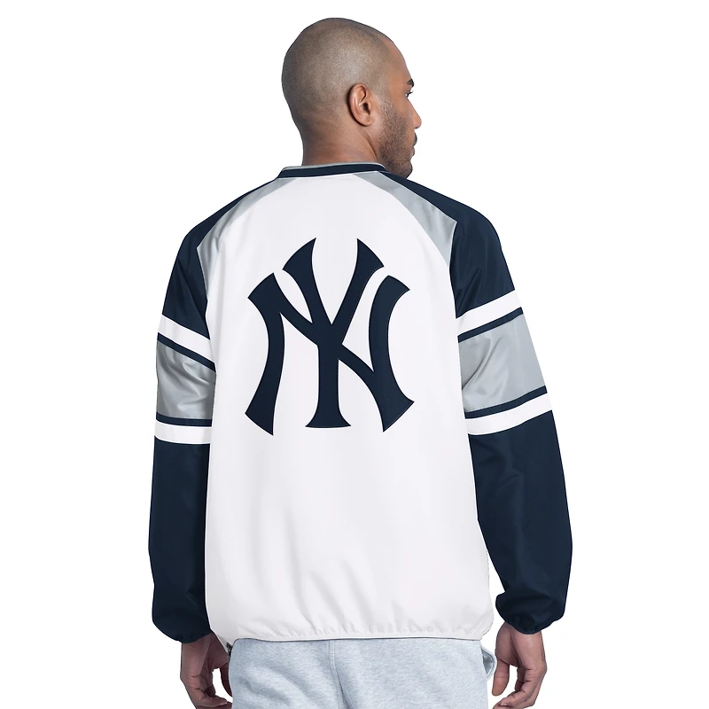 Men's G-III Sports by Carl Banks White/Navy New York Yankees Infield Play Raglan V-Neck Pullover