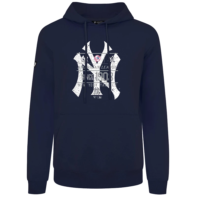 Sweat à capuche bleu marine pour homme Levelwear New York Yankees Cooperstown Collection Podium Acumen effet vieilli
