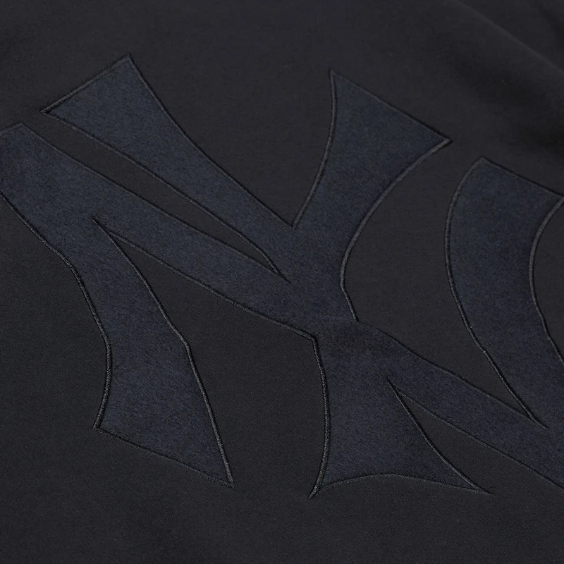 Sweat-shirt à col rond en polaire Phantom noir Mitchell & Ness pour homme