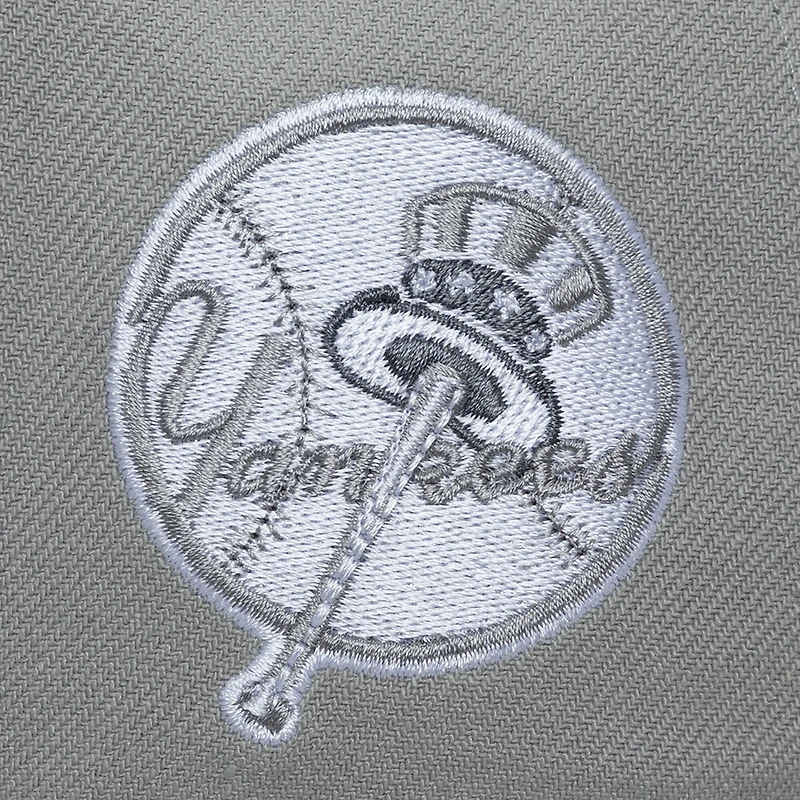 Men's Mitchell & Ness  Gray New York Yankees Thunderstorm Head Coach Pro-Crown Adjustable Hat