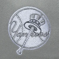 Men's Mitchell & Ness  Gray New York Yankees Thunderstorm Head Coach Pro-Crown Adjustable Hat