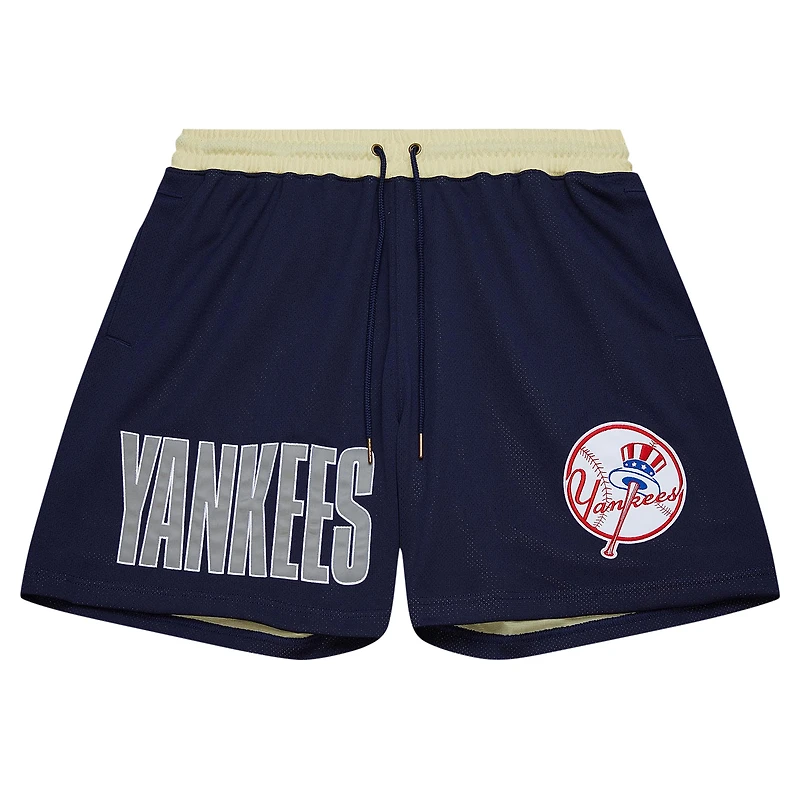 Short mode Mitchell & Ness New York Yankees OG 2.0 bleu marine pour hommes