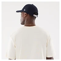 Men's New Era Beige York Yankees Lifestyle Coat of Arms Flocking T-Shirt