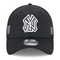 Casquette Flex Fit New Era noire pour hommes des Yankees de York 2024 Clubhouse 39THIRTY