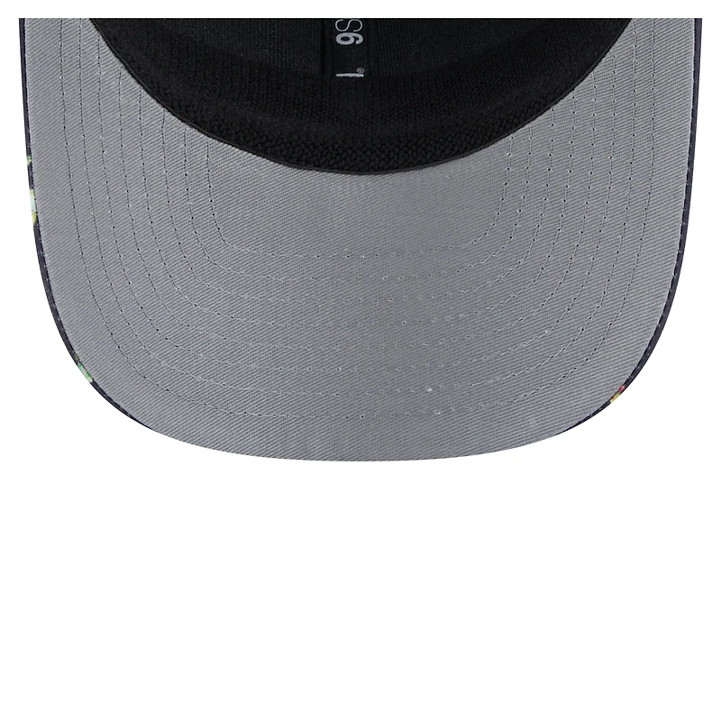 Casquette extensible à bouton-pression New Era noire New York Yankees Adventure Drinks Pattern 9SEVENTY pour homme