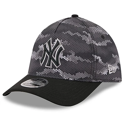 Men's New Era Black York Yankees Camo 39THIRTY A-Frame Flex Hat