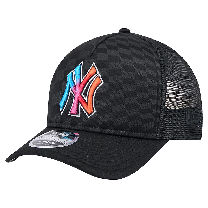 Casquette ajustable New Era New York Yankees 9FORTY A-Frame M-Crown Trucker pour homme noire