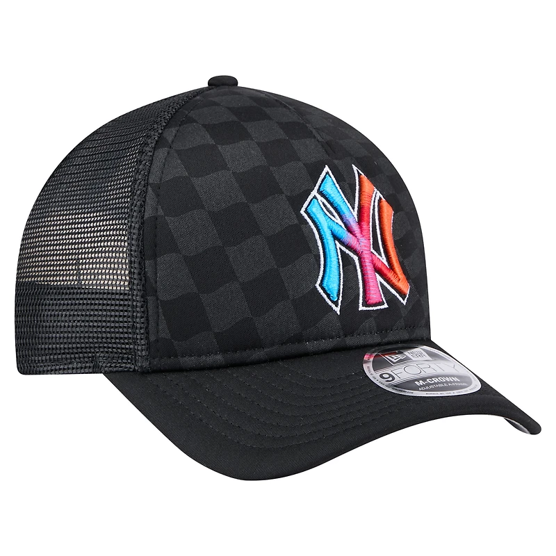 Casquette ajustable New Era New York Yankees 9FORTY A-Frame M-Crown Trucker pour homme noire