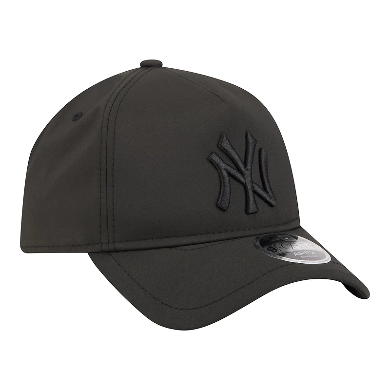 Men's New Era Black New York Yankees Injection Apex 9FORTY Adjustable Hat