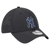 Casquette New Era 39THIRTY Flex noire pour homme, motif York Yankees Night
