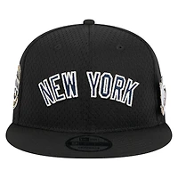Men's New Era Black New York Yankees Post Up Pin 9FIFTY Snapback Hat