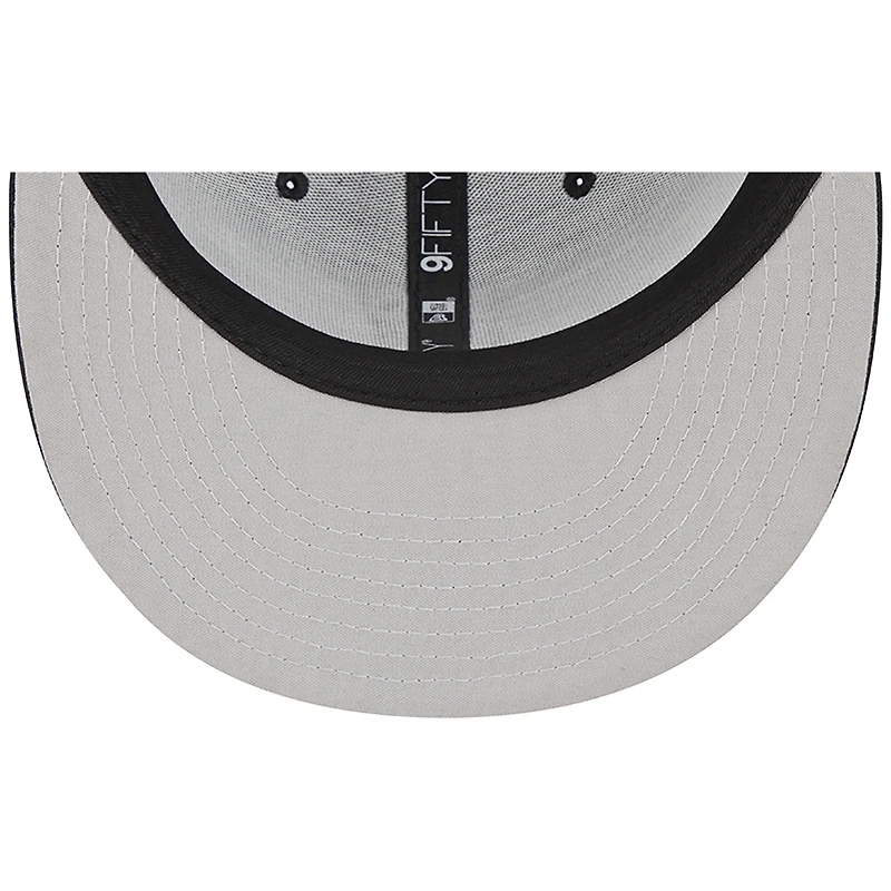 Men's New Era Black New York Yankees Trucker 9FIFTY Snapback Hat