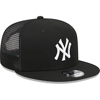 Men's New Era Black New York Yankees Trucker 9FIFTY Snapback Hat
