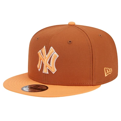 Men's New Era Brown New York Yankees Spring Color Two-Tone 9FIFTY Snapback Hat