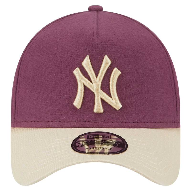 Casquette ajustable New Era pour homme avec couronne en moleskine injectée New York Yankees Bordeaux