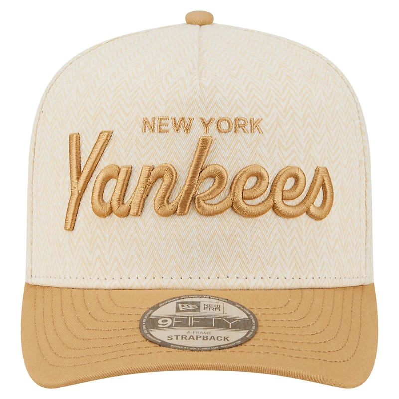 Casquette snapback New Era crème New York Yankees à chevrons 9FIFTY pour homme