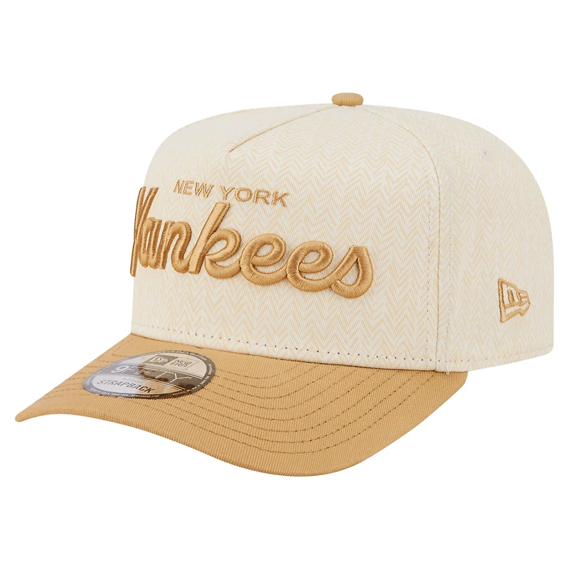 Casquette snapback New Era crème New York Yankees à chevrons 9FIFTY pour homme