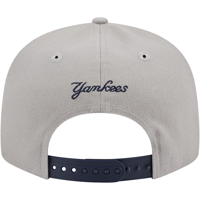 Men's New Era Gray/Navy New York Yankees Chenille Band 9FIFTY Snapback Hat