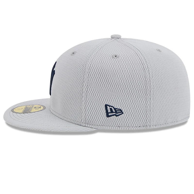 Men's New Era Gray York Yankees 2025 MLB Clubhouse 59FIFTY Fitted Hat
