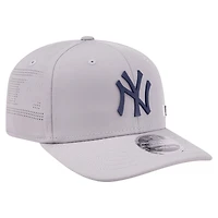 Men's New Era Gray New York Yankees Laser Perforated 9SEVENTY Adjustable Hat