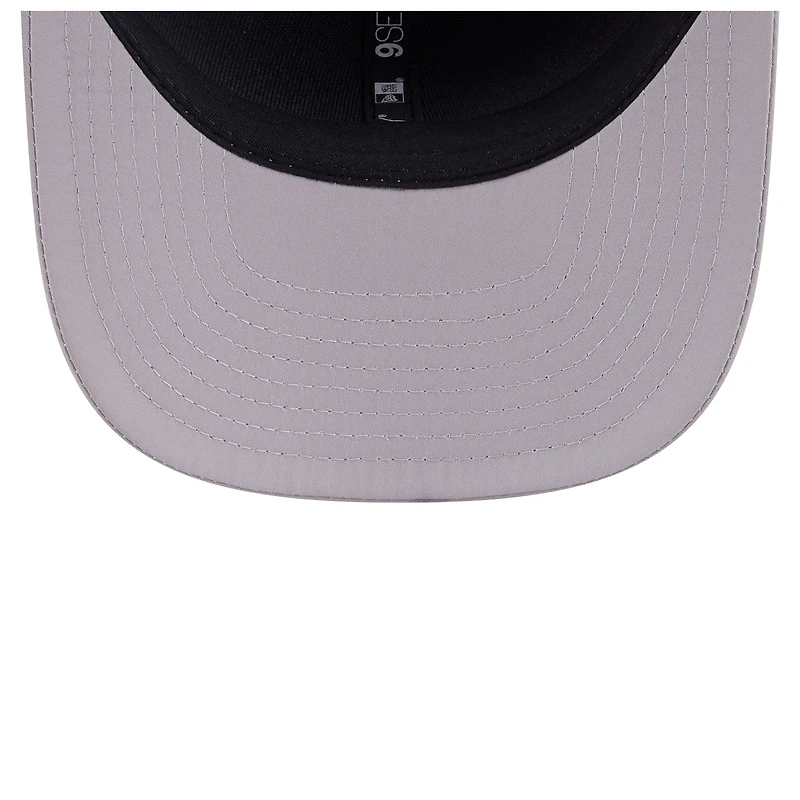 Casquette ajustable New Era grise New York Yankees 9SEVENTY perforée au laser pour homme