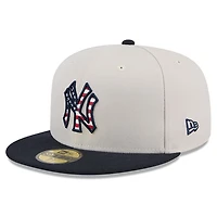 Men's New Era  Khaki/Black York Yankees 2024 Fourth of July 59FIFTY Fitted Hat