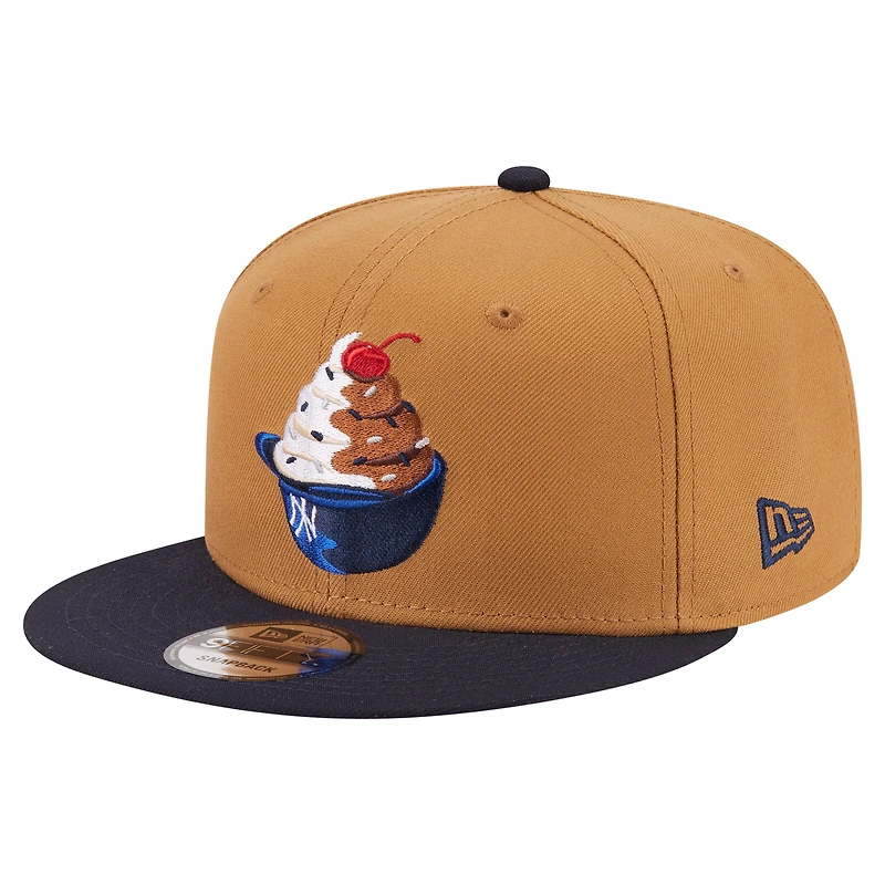 Casquette snapback New Era 9FIFTY kaki/marine pour homme, motif crème glacée des Yankees de New York