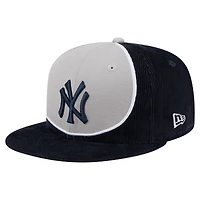 Men's New Era Navy/Gray New York Yankees Retro Split Corduroy Snapback Hat