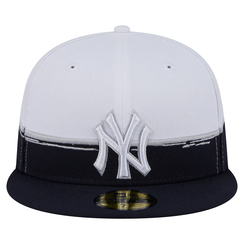 Men's New Era Navy/White York Yankees Paint Stroke 59FIFTY Fitted Hat