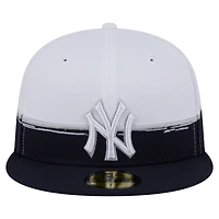 Men's New Era  Navy/White York Yankees Paint Stroke 59FIFTY Fitted Hat