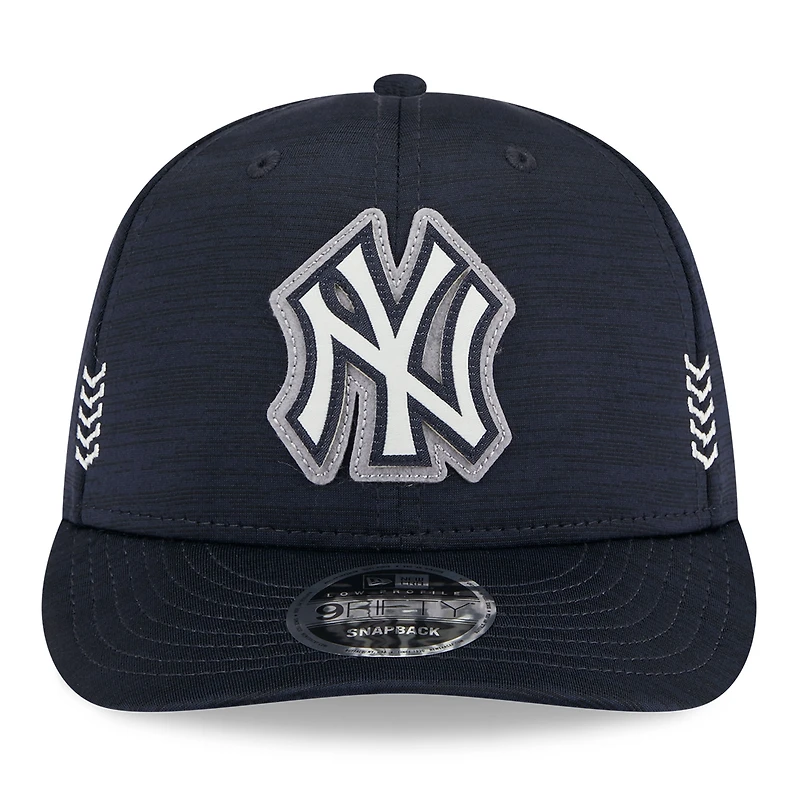 Casquette Snapback 9FIFTY Low Profile New York Yankees 2024 Clubhouse New Era pour homme