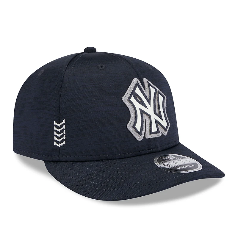 Casquette Snapback 9FIFTY Low Profile New York Yankees 2024 Clubhouse New Era pour homme