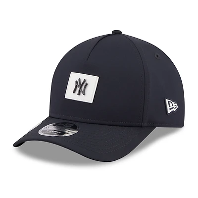 Casquette ajustable New Era bleu marine New York Yankees 2026 Clubhouse 9FORTY pour homme