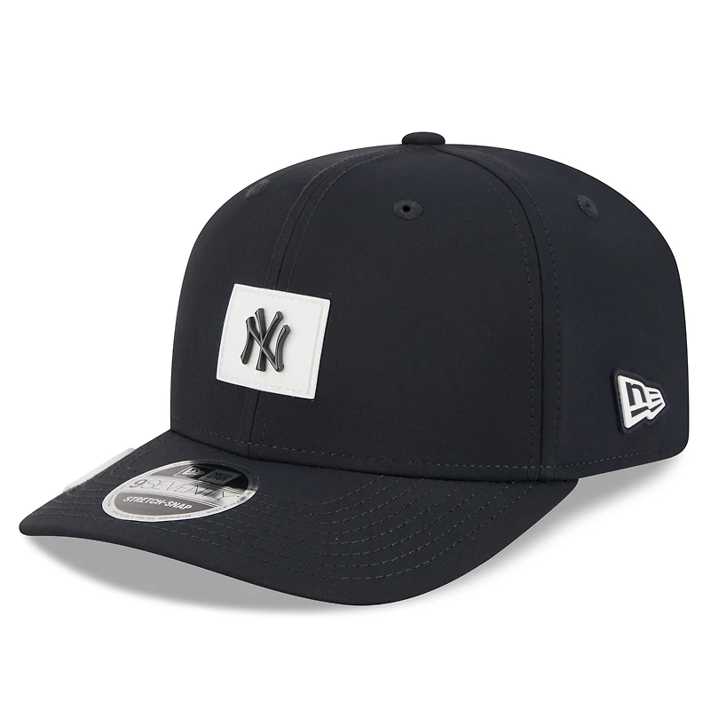 Casquette ajustable New Era bleu marine New York Yankees 2026 Clubhouse 9SEVENTY pour homme